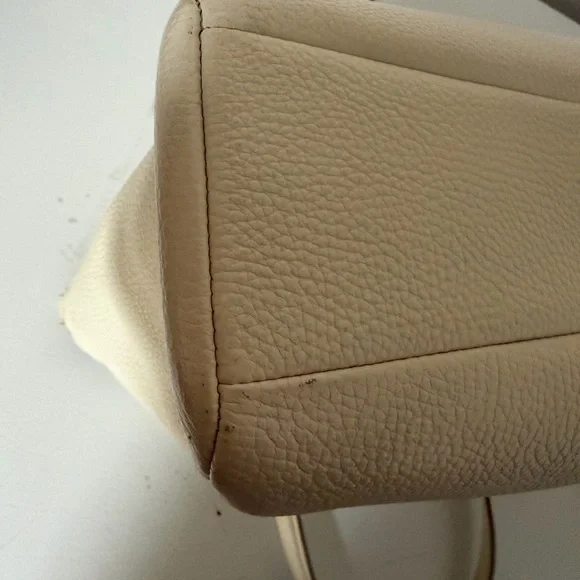 Coach White Leather Tote Bag - Picture 6 of 11